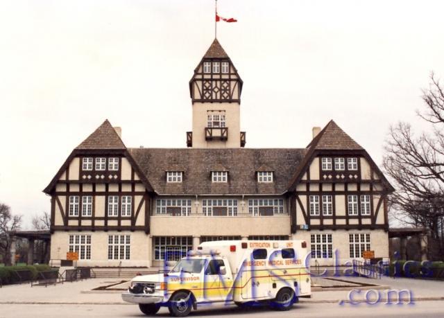 1995Ford,WinnipegMB,photoBrianSchauf.jpg