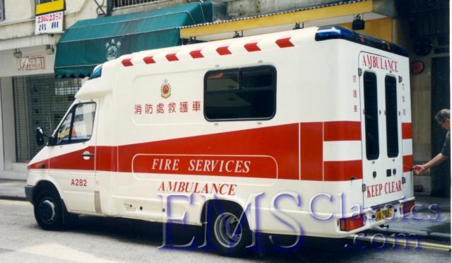 1998HongKongPeterGeoff.jpg