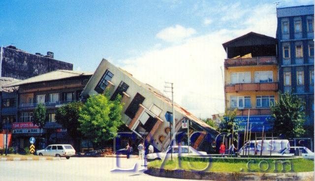 1999photoDeAmbulance03.jpg
