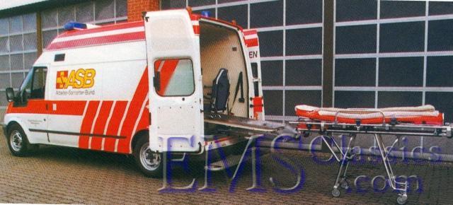 2002FordTransit02photoRettungsMagazin.jpg