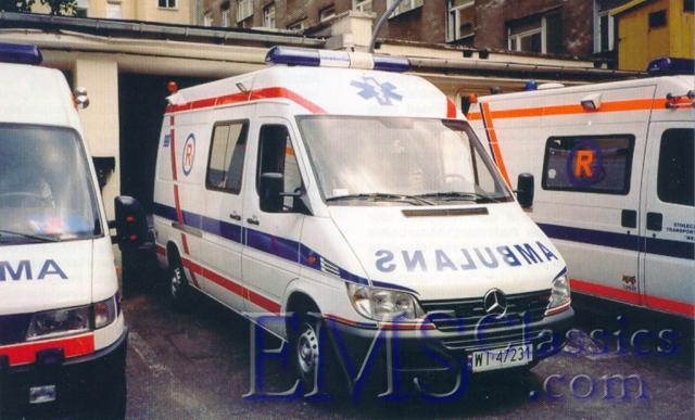 2003MercedesphotoRettungsdienstJournal.jpg