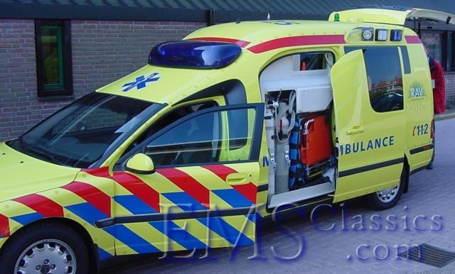 2003Volvo02.JPG