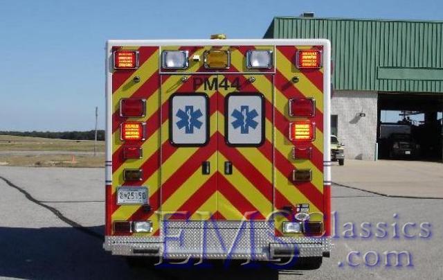 2007PLCustomFord,photoSteveLichtman.JPG