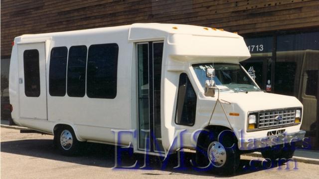 305GC1988GoshenFord,VegrevilleHospital,VegrevilleAB.jpg
