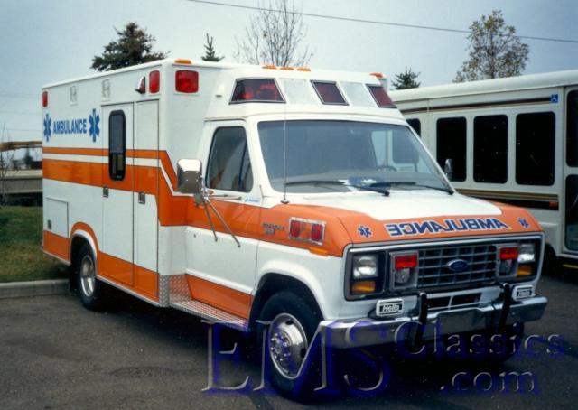405FMA011989CollinsFord,demonstrator.jpg
