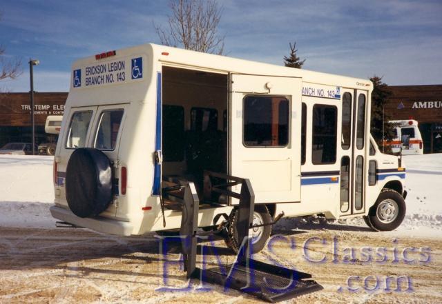 418BH02.jpg