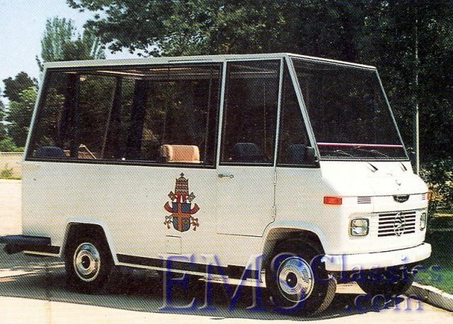Chile,BertonatiMercedesPopemobile.jpg