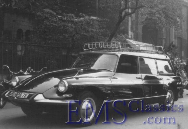 France,Paris,1965Citroen,photoWaltMcCall.jpg