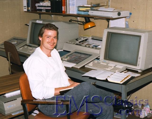 IanHood021988.jpg