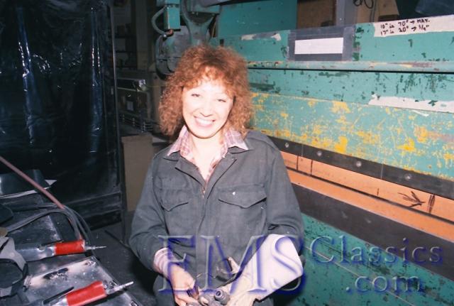LindaRoss011989.jpg