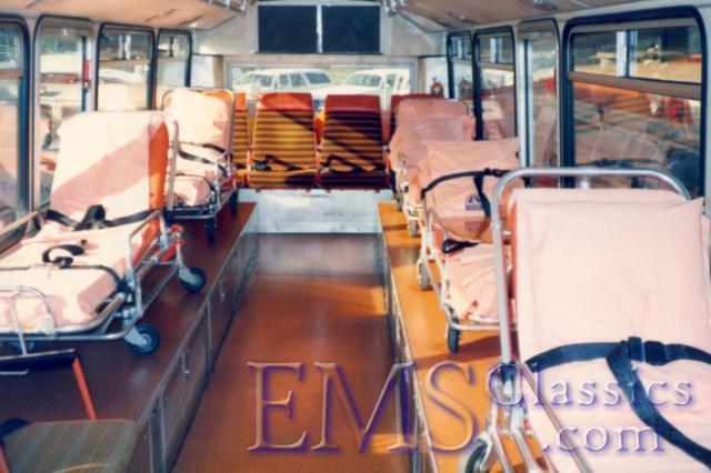 MultiplePatientBus01,TorontoON.jpg
