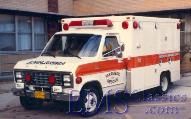 x00319MA,1981CrestlineFord.jpg