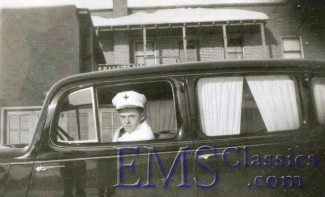 x1935Packard,JulesMarcoux,phJCMarcoux.jpg