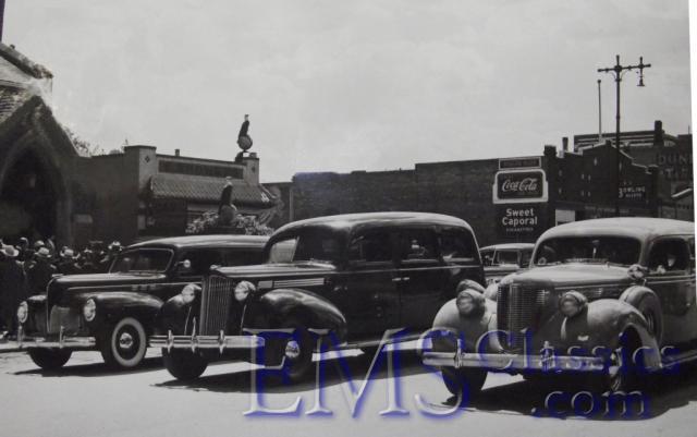x1940DeSoto,39Packard,38Chrysler,Broadfoot,MooseJaw,phParkviewx.jpg