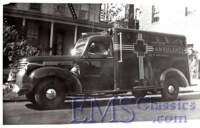 x1941Chev,NewRochelleNY,phPatrickMartin.jpg