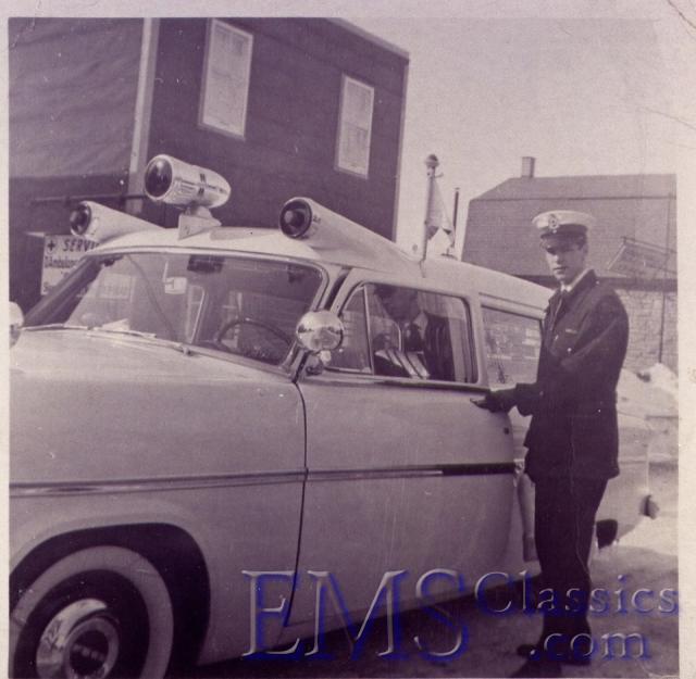 x1954Ford,Hull.jpg