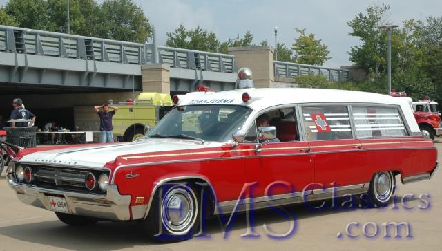 x1964CotnerBevingtonOldsmobile,phBobClifford.JPG