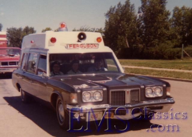 x1972SuperiorPontiac,phMyronFletcher.jpg