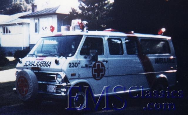 x1974Ford,WestVancouverFireDept,phBHarford.jpg