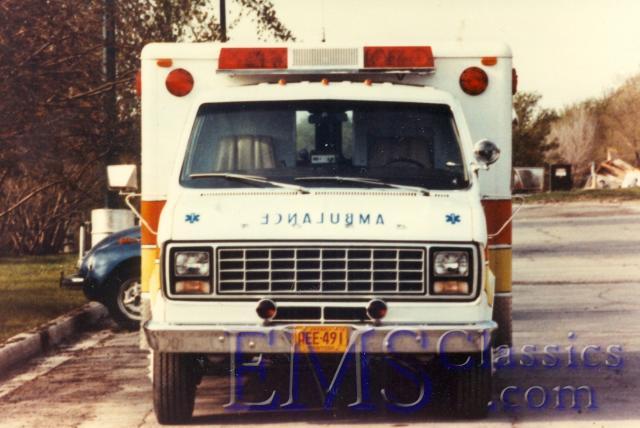 x1977ModularFord01,phBrianSchuff.jpg