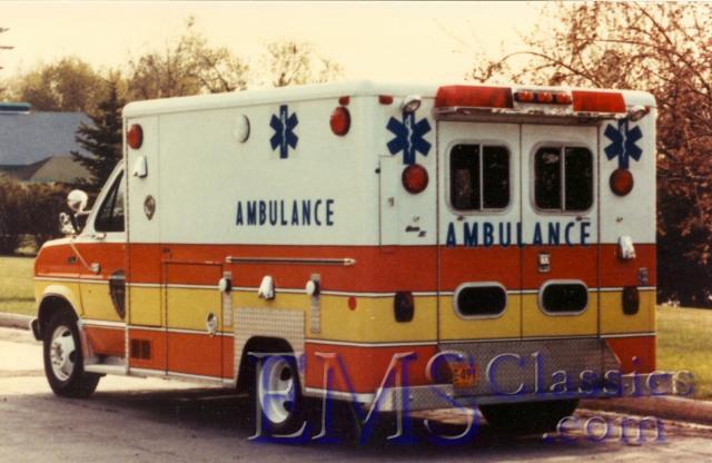 x1977ModularFord02,phBrianSchuff.jpg
