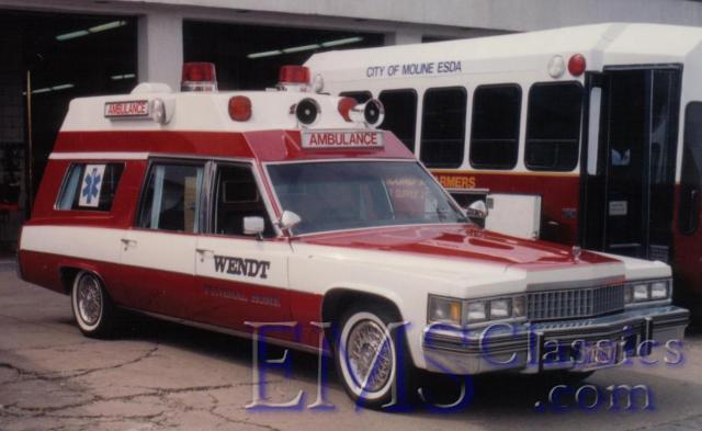 x1977SuperiorCadillac,MolineIL01,photoWaltMcCall.jpg