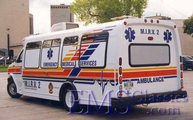 x1999OverlandCoachFord,photoStanStone.jpg