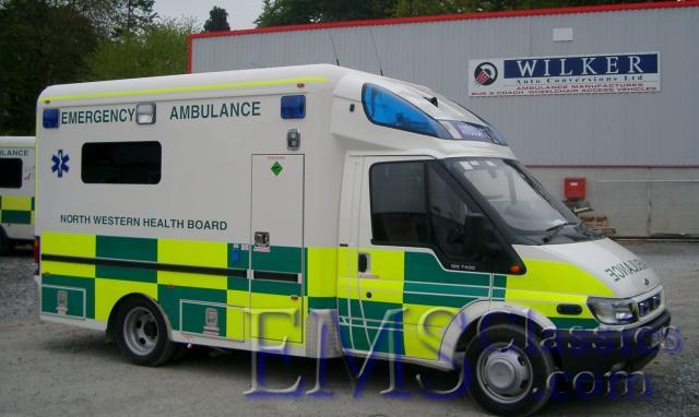 x200401WilkerFordwithCrestlineBody.JPG